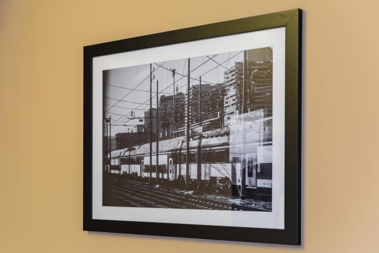 Bh Napoli Railway Hotel Luaran gambar
