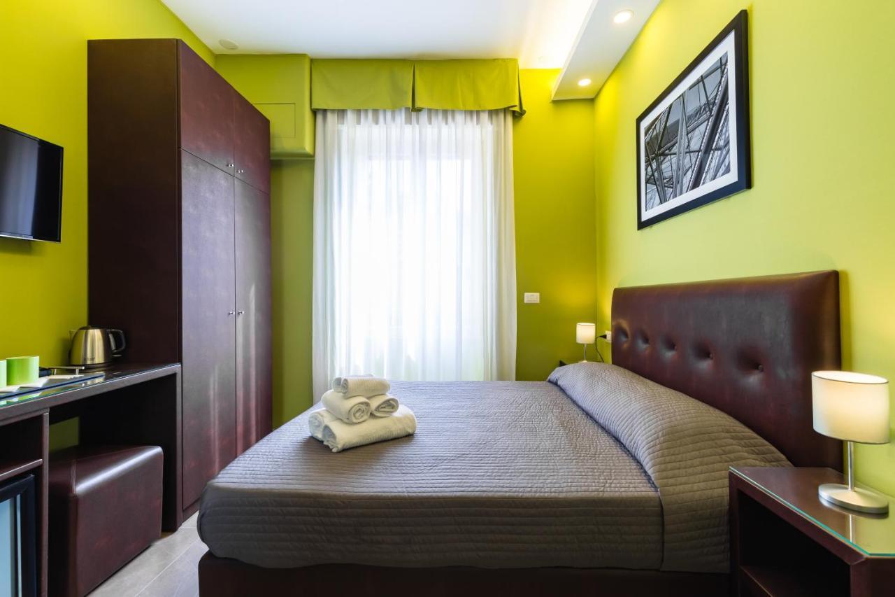 Bh Napoli Railway Hotel Luaran gambar